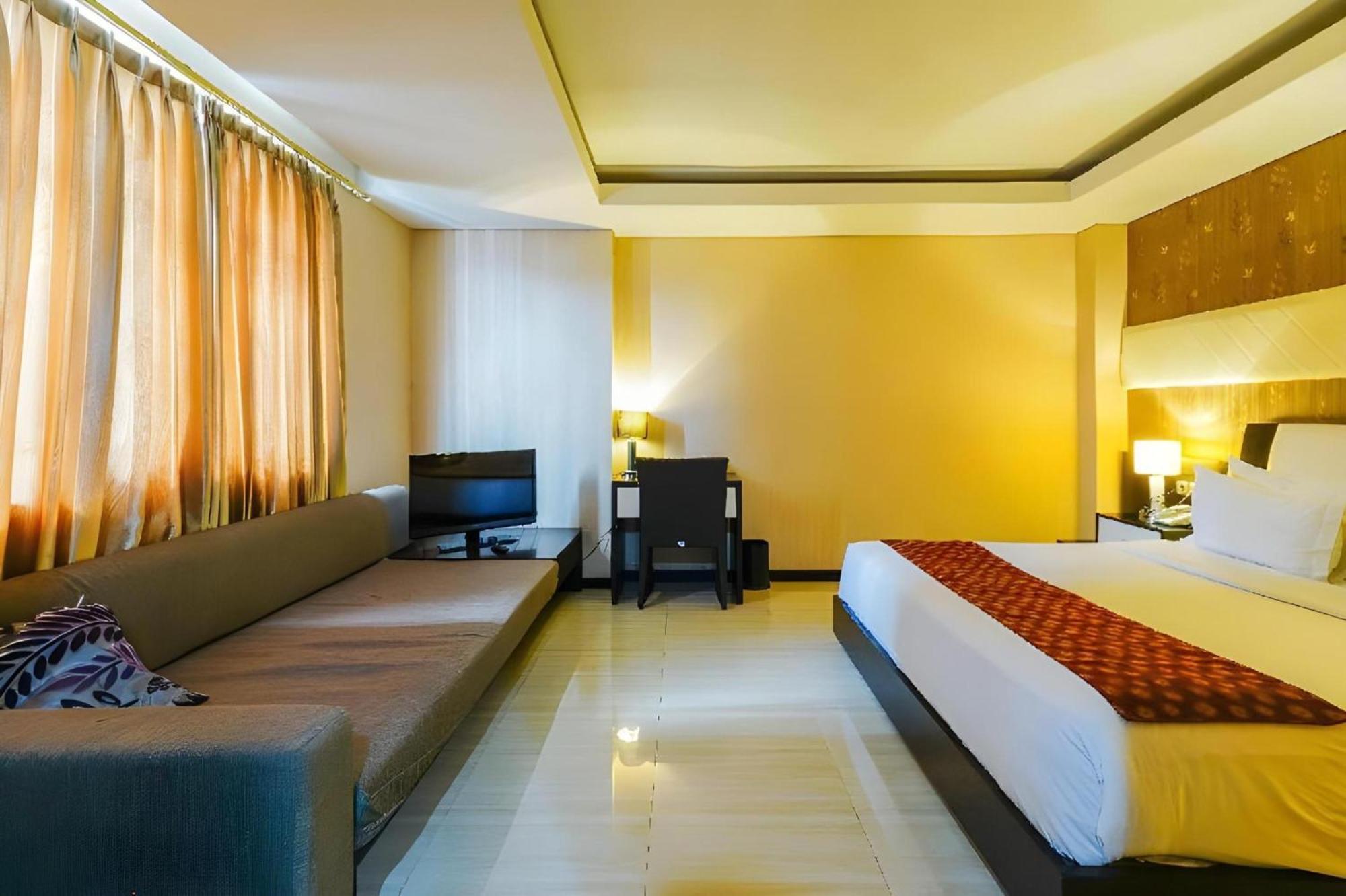 Collection O 499 Princess Keisha Hotel & Convention Center Denpasa Buitenkant foto