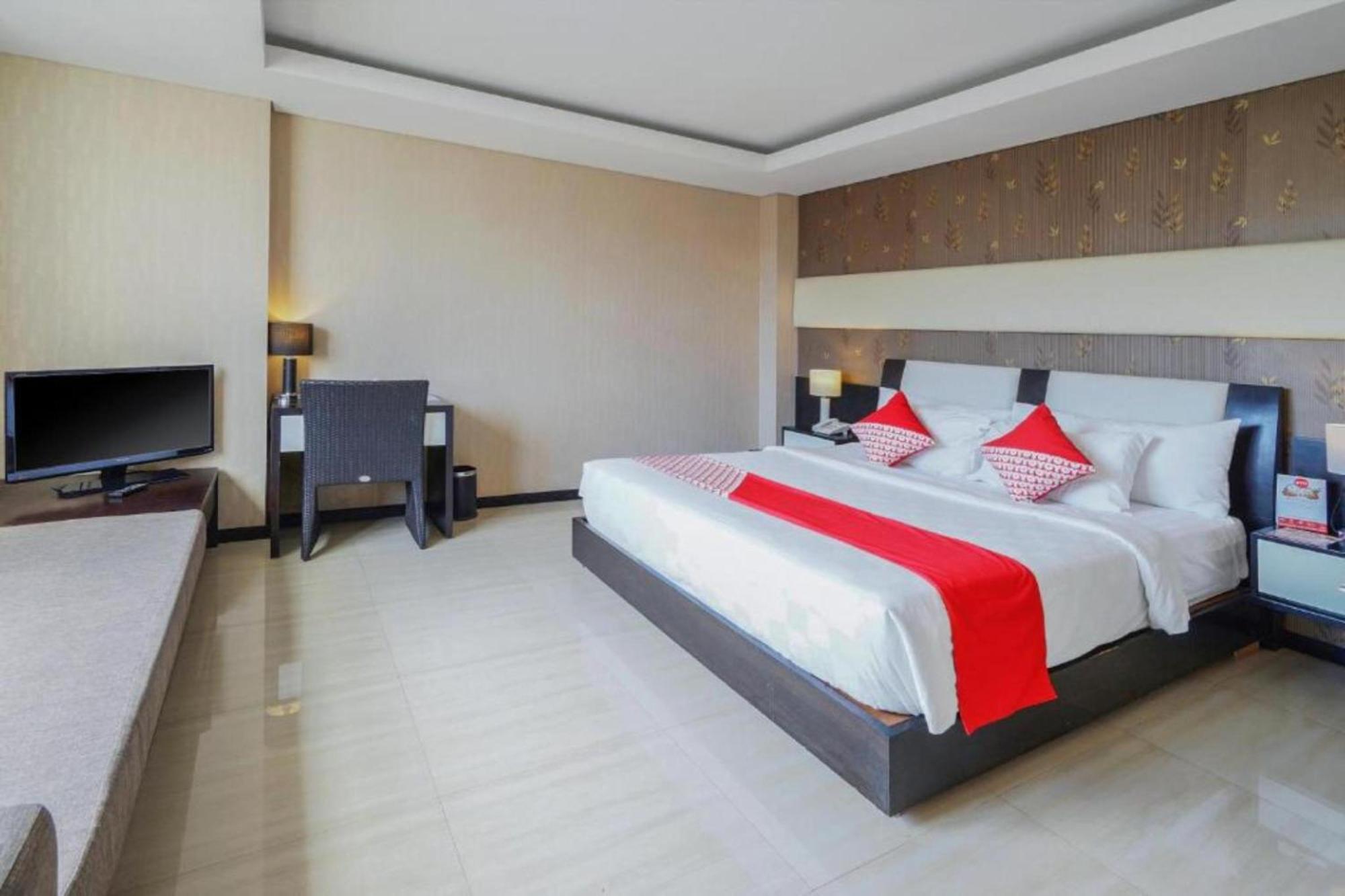 Collection O 499 Princess Keisha Hotel & Convention Center Denpasa Buitenkant foto